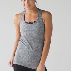 Lululemon Swiftly Tech Racerback Tank Top Size 10 Workout Gym Training